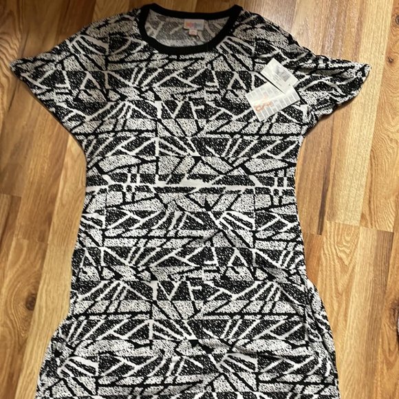 LuLaRoe Dresses & Skirts - Women's Size XS But could fit Medium LuLaRoe Maria long maxi dress NEW WITH TAGS